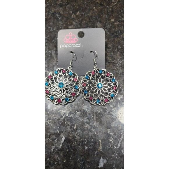 Paparazzi Dangle Earrings with Blue and Pink Rhinestones, NEW - Picture 4 of 4